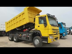 Chiếc xe tải 1