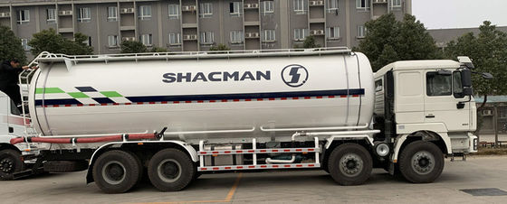 Shaanxi Shacman xe tải mục đích đặc biệt Xăng khô hàng hóa lớn Xe tải vận chuyển xi măng 8 tốc độ