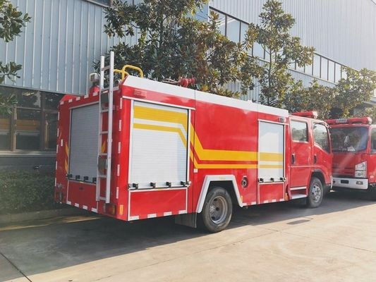 ISUZU 4X2 700P xe cứu hỏa xe cứu hỏa nhỏ 4cbm 5cbm