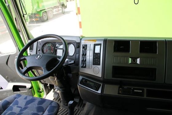 Shaanxi Shacman F3000 xe tải đổ rác 8x4 xe tải đẩy 60 tấn vận chuyển khai thác mỏ