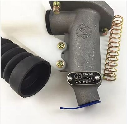 Shacman phụ tùng phụ tùng X3000 ly hợp Master Cylinder DZ93189230090 Và bộ lắp ráp bể chứa