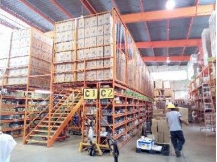 Shacman xe tải hạng nặng Cabin phụ tùng Cabin tay lái Bộ phận kích thước tiêu chuẩn